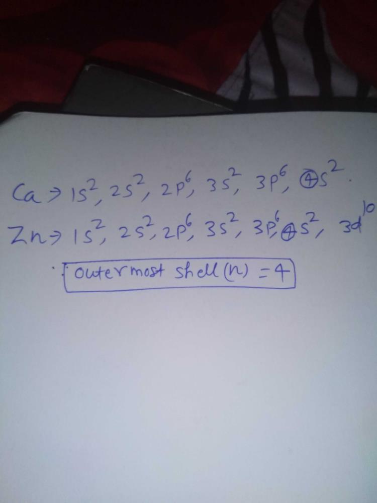 Which of the following pair of elements belongs to same period of the